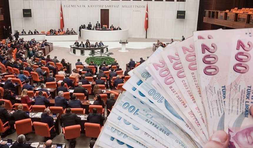 En Düşük Emekli Aylığını 23 Bin 552 TL'ye Yükselten Teklif Komisyondan Geçti