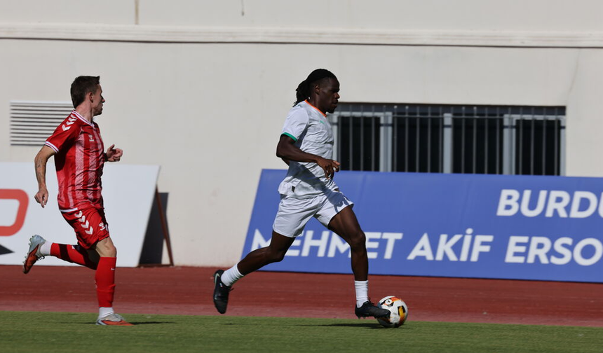 Alanyaspor Sezonun İlk Hazırlık Maçında Berabere Kaldı