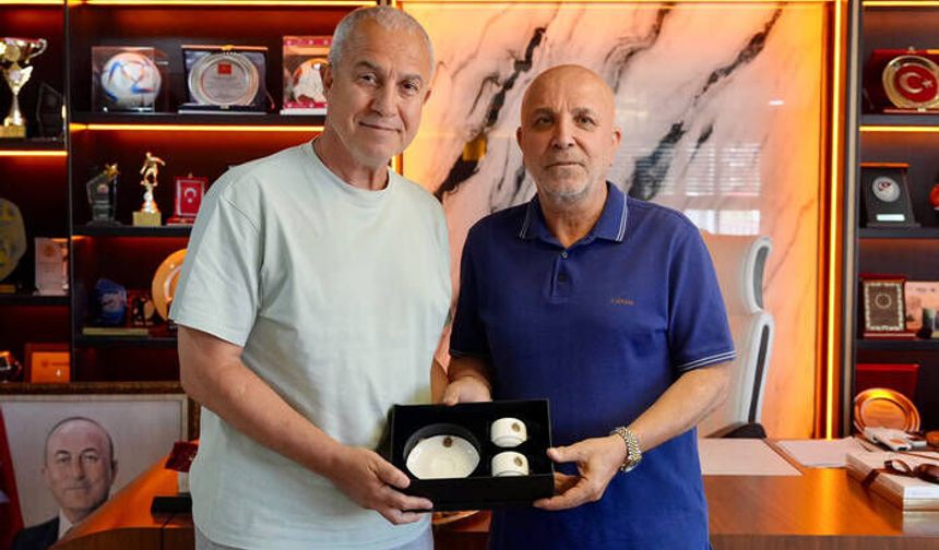 Başkan Özçelik'ten Alanyaspor Başkanı Hasan Çavuşoğlu'na Ziyaret