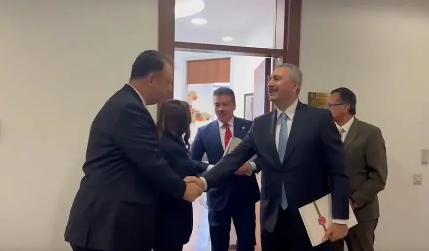 AK Parti'den CHP Ve Yeni Parti'ye Ziyaret