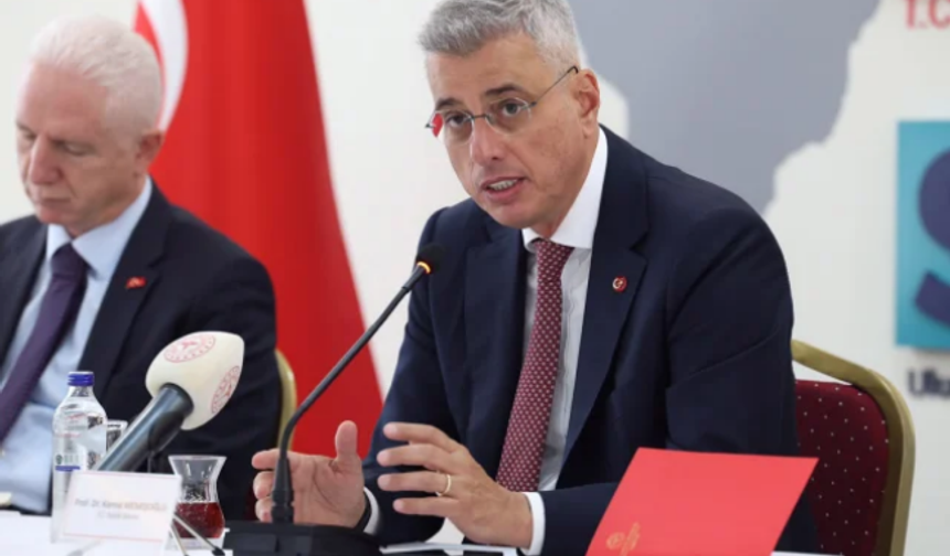 Bakan Memişoğlu’ndan Corona Aşı İddialarına Yanıt
