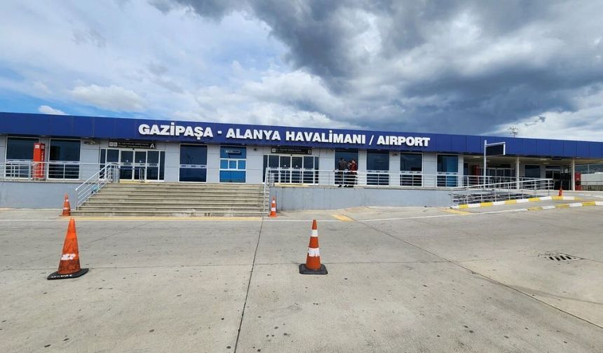 Alanya’da Turizm Sezonu Uzuyor! Avrupa Uçuşları Sonbaharda Da Devam Edecek
