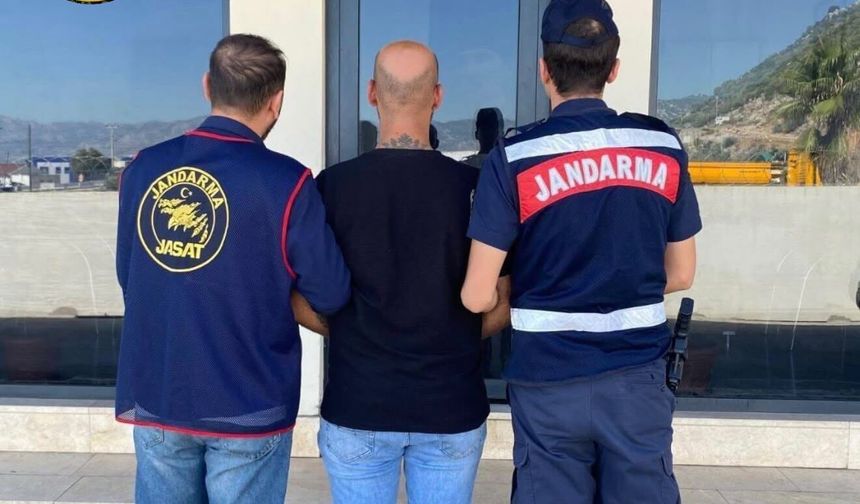 Antalya’da Kaçakçılara ve Suç Örgütlerine Darbe