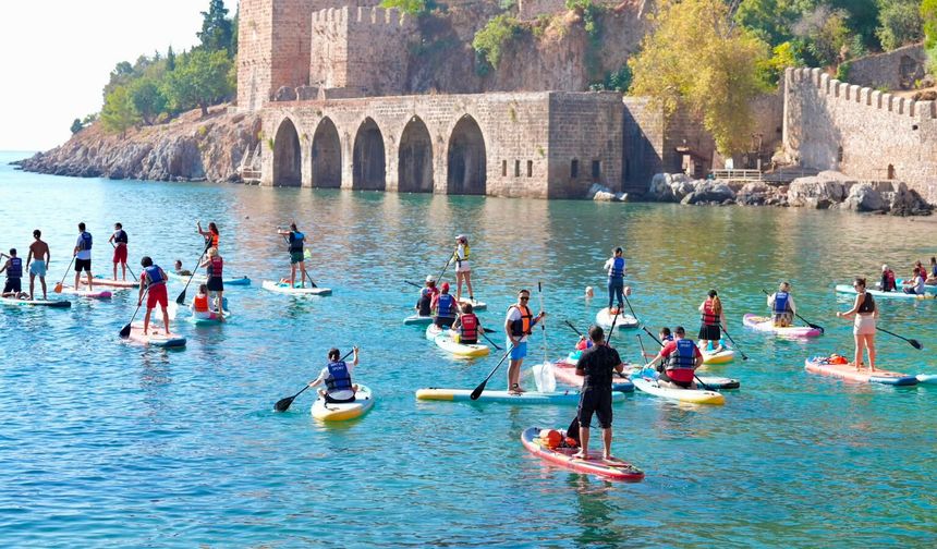 Alanya Belediyesi’nden Dünya Temizlik Günü’nde Anlamlı Etkinlik