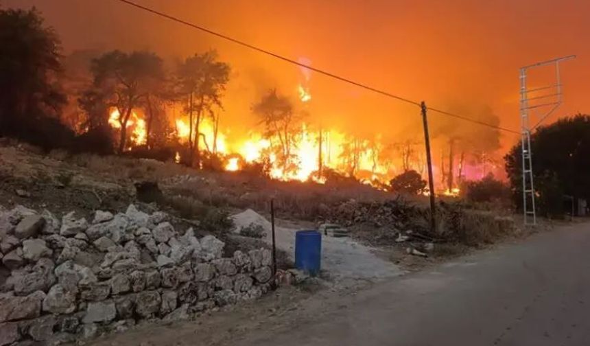 Aksu’da Devam Eden Yangına Can Siperane Müdahale