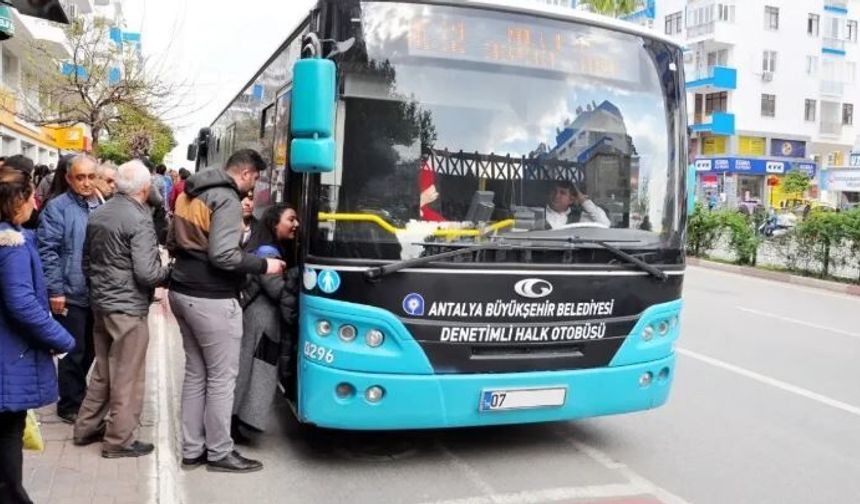 Aksu’daki Yangın Ulaşımı Vurdu! Seferlere Kısıtlama Geldi