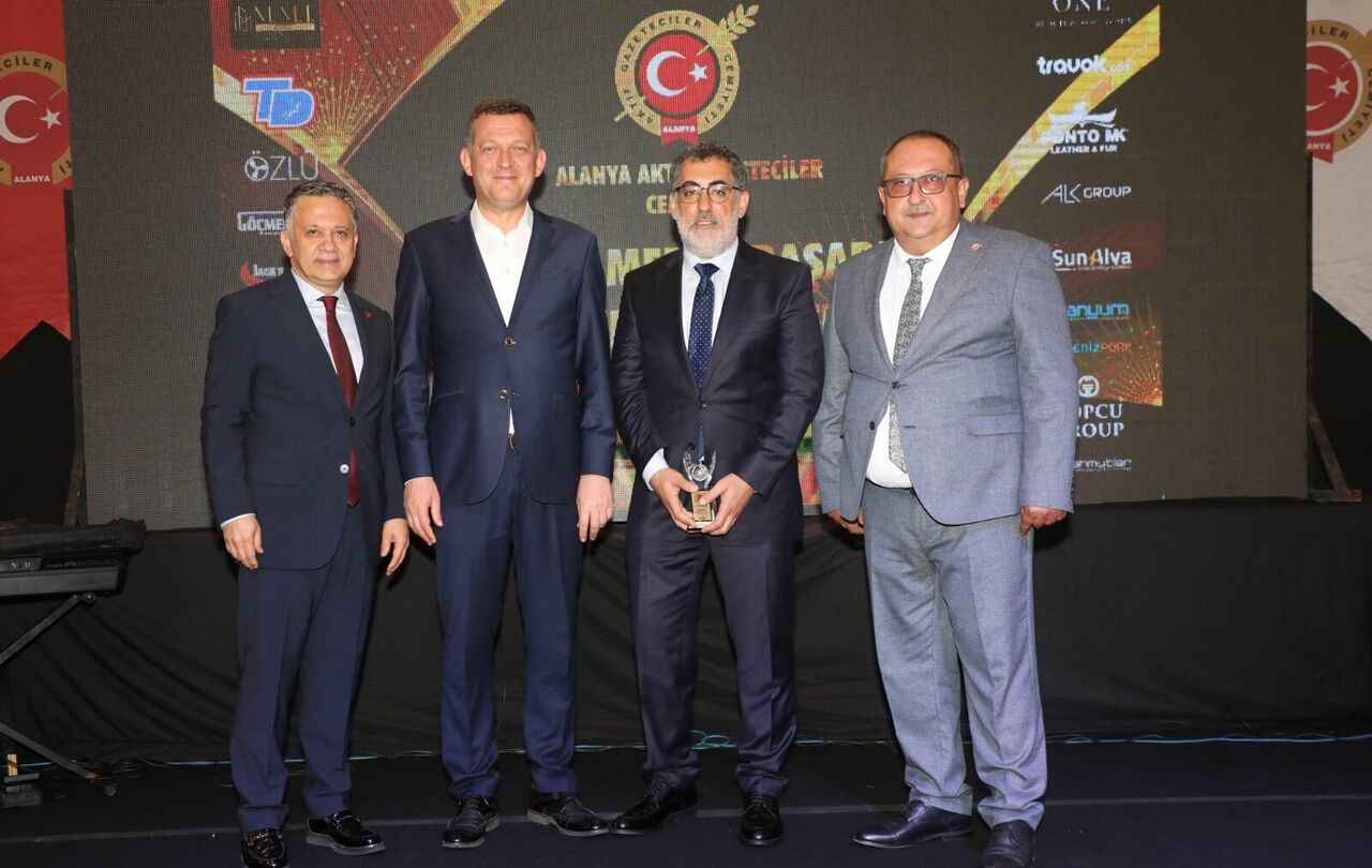 302C4B94 9Cef 44Db B60E 0F946C8Ad417