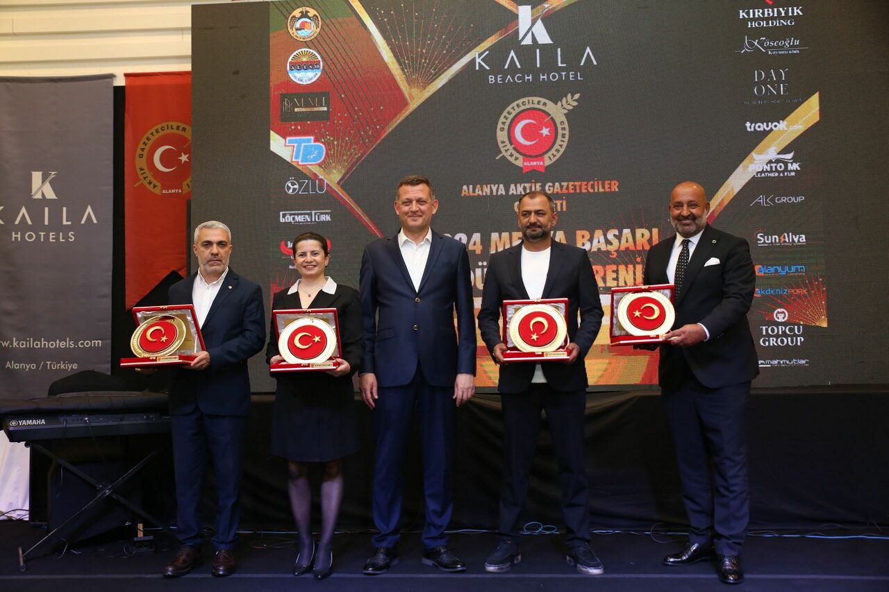 8D093B89 54E4 43Ee 86B1 1C69Edda9568