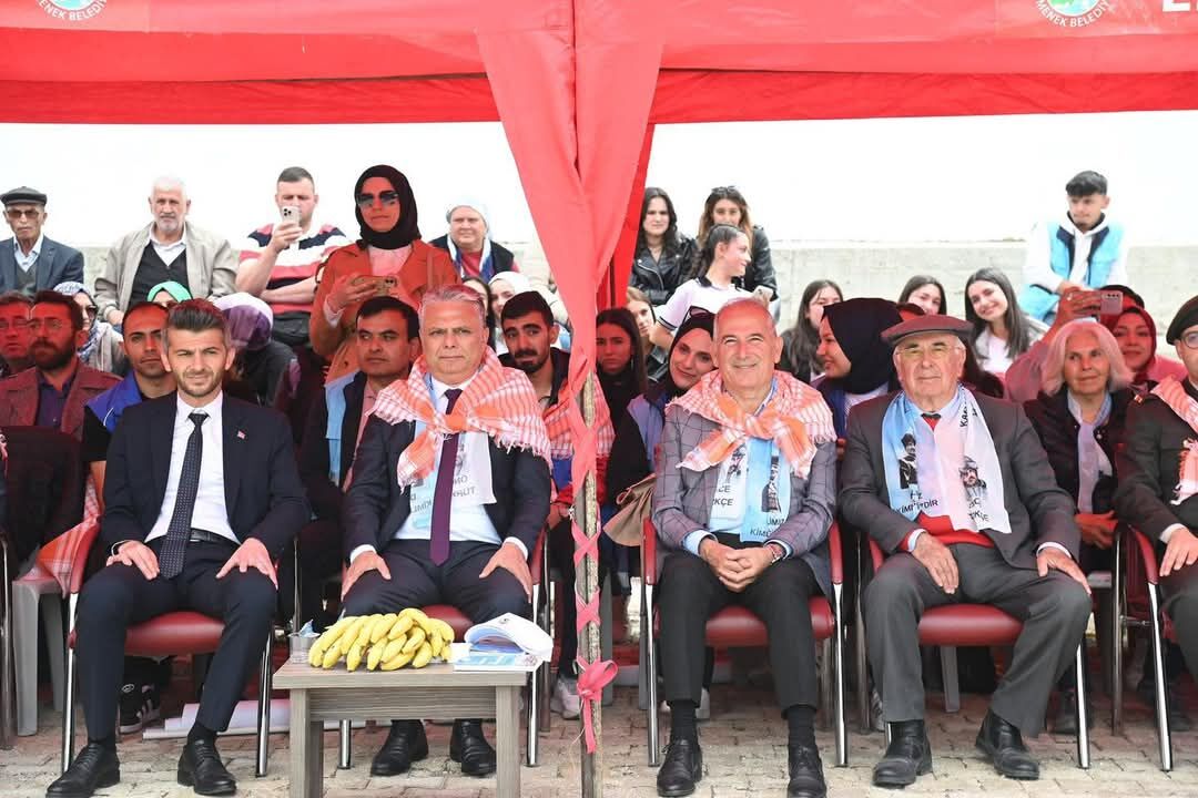 B8218B3C 7917 4Ba8 A235 109B9F0A9C75