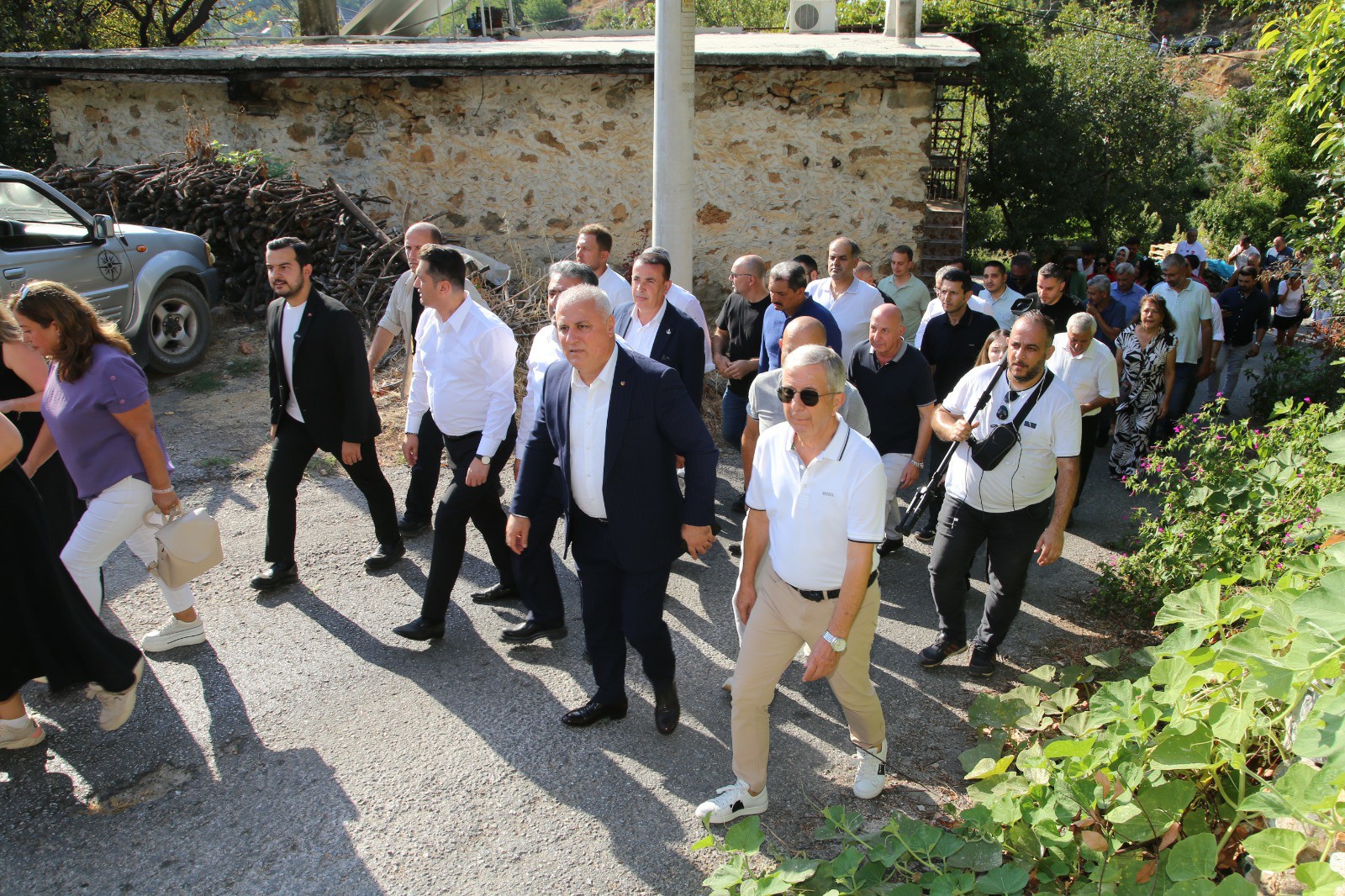 3F405312 88Ff 41B9 B5Ef 35E52C1704A0