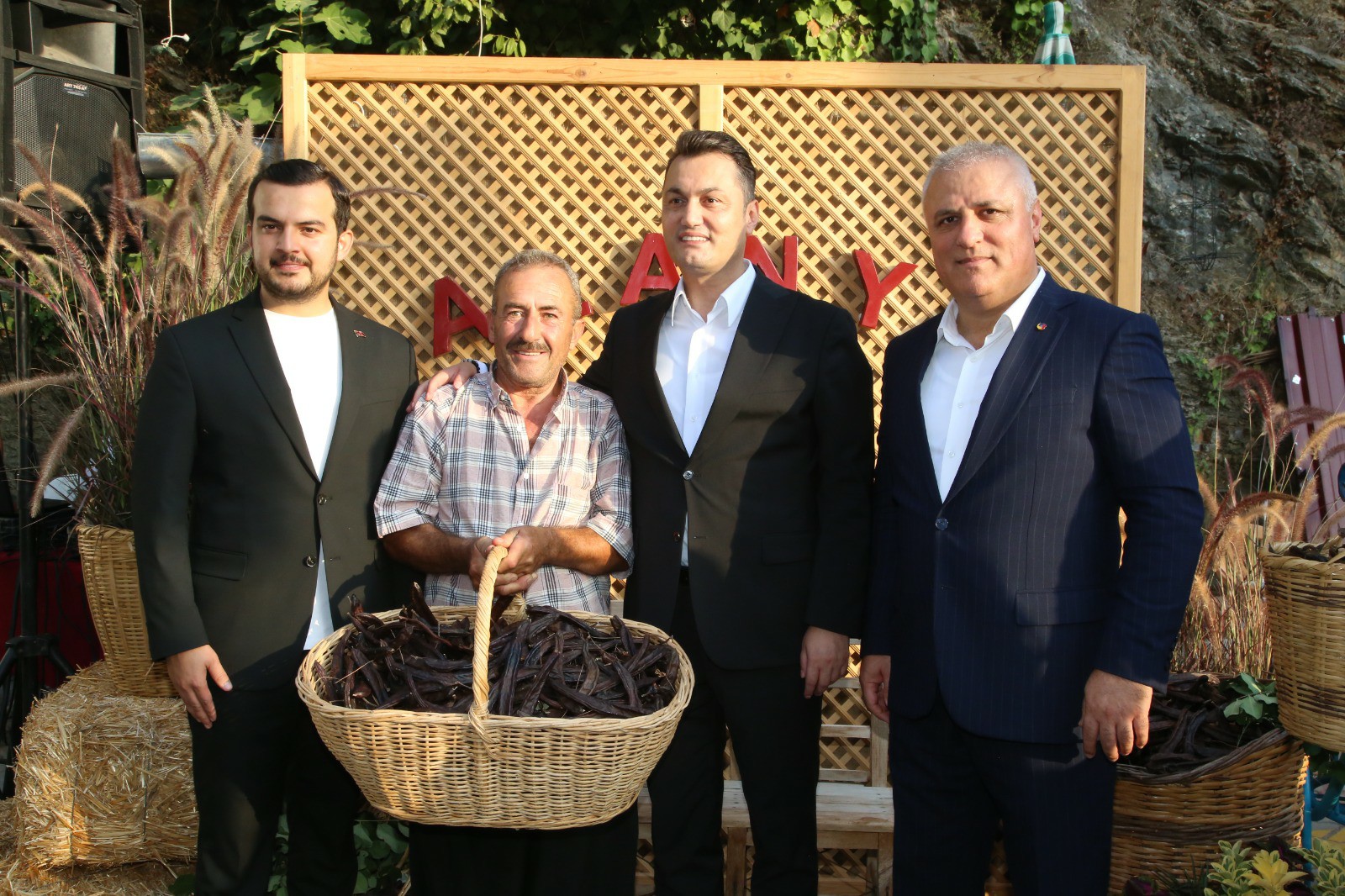 4D0Cb3C0 C65E 4Cf4 85Aa B6F3Dcb8Caa6