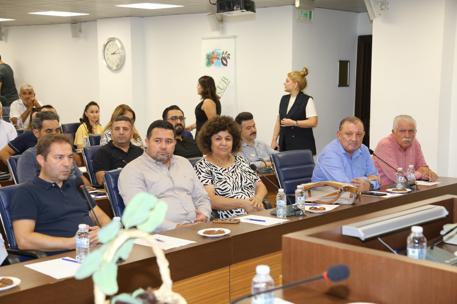 Bc24532D 425F 40D6 88Fb 71E69D3Abe5A