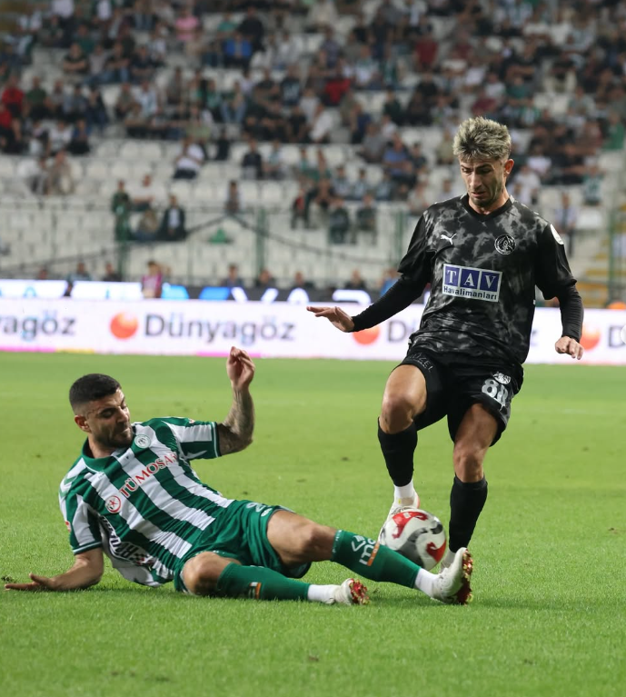 Meti̇n İçi̇ Sp0Or