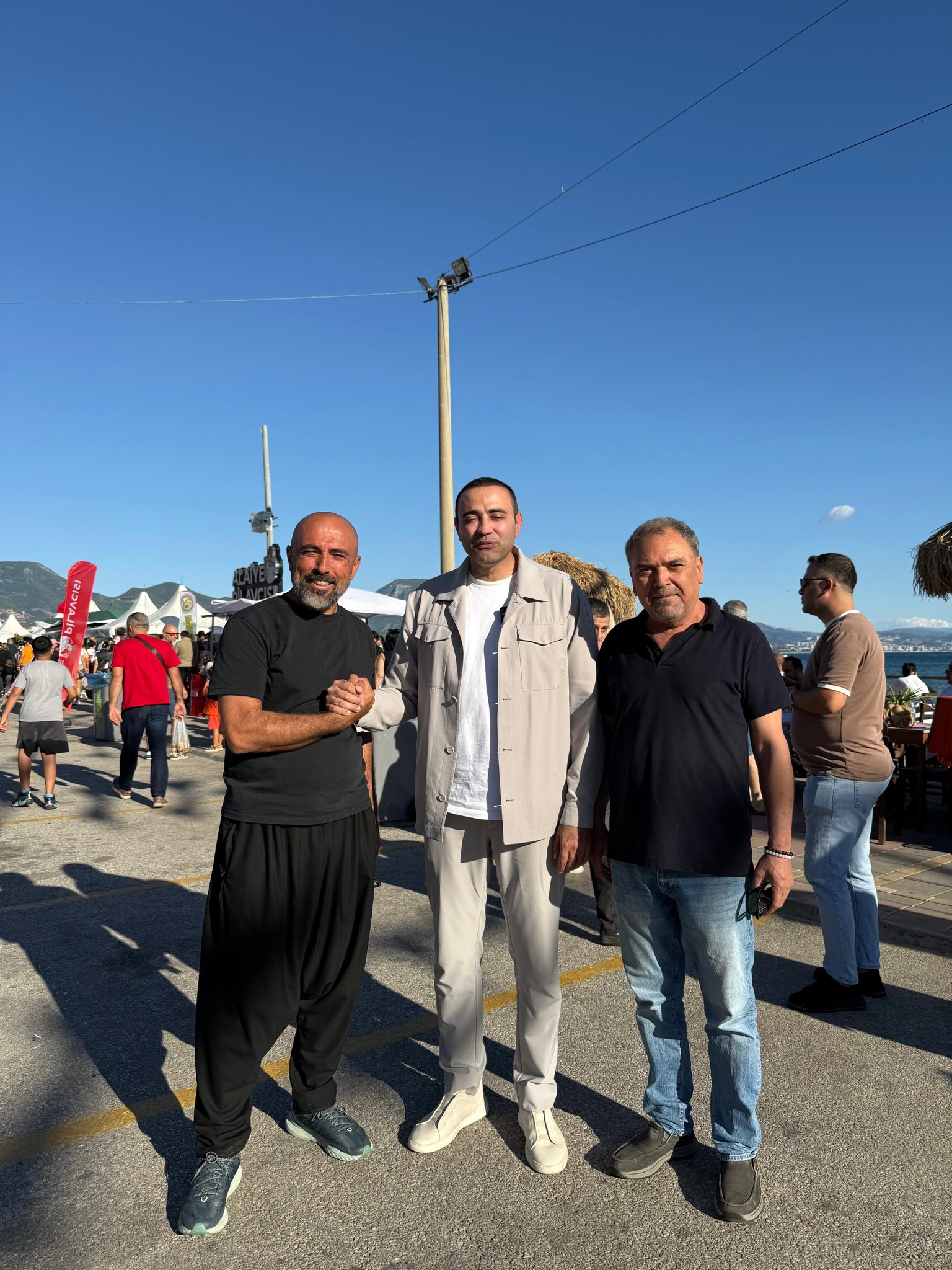 559977439 759844380424503 6116541588205635033 N