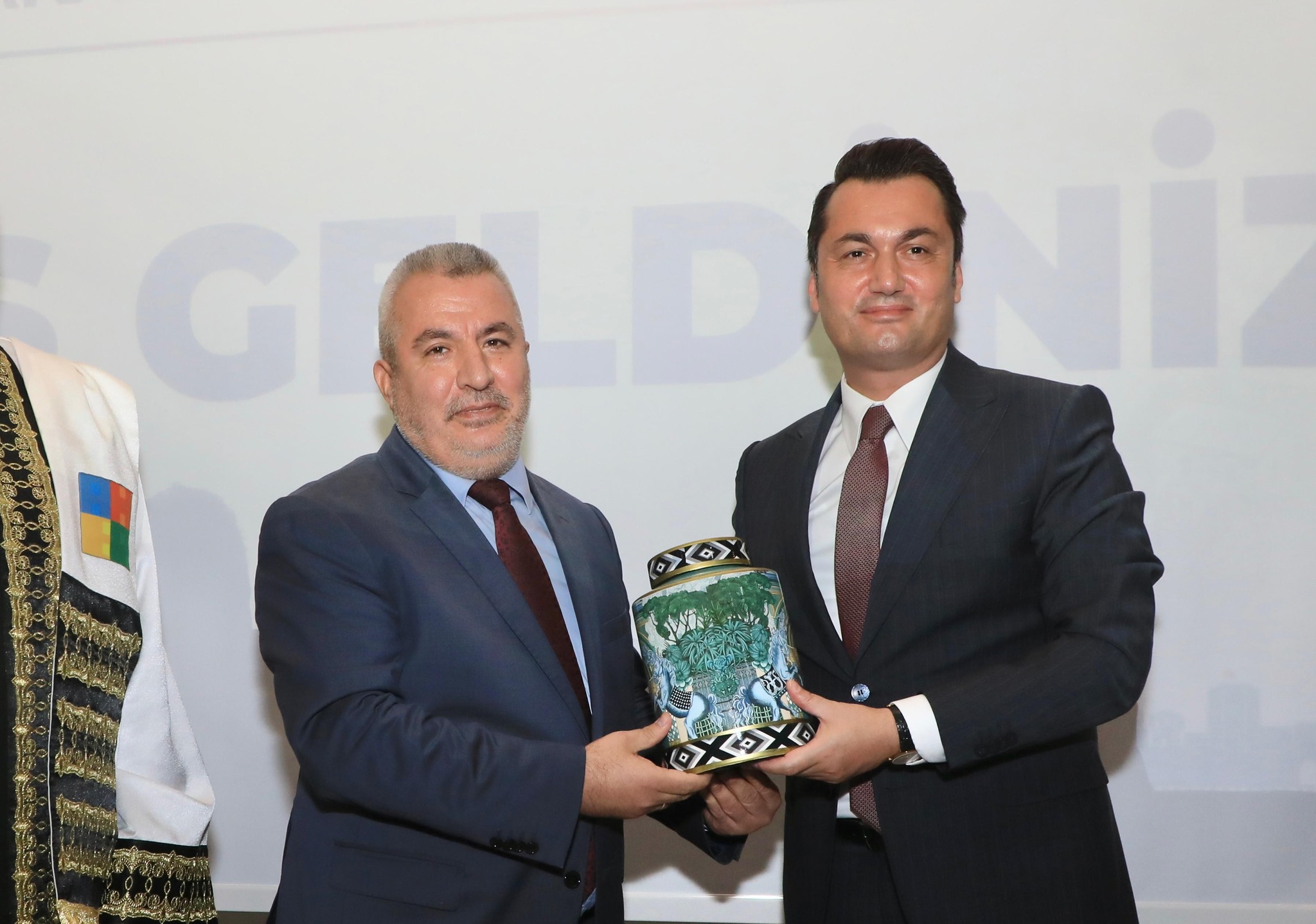 571791727 830263232692385 1068756018494351671 N