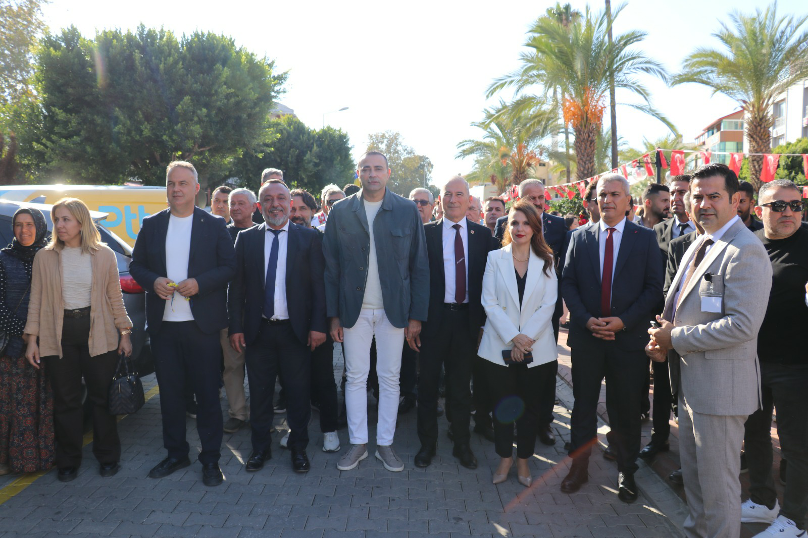 72C00616 A684 4230 B4A9 16E5609Ff078