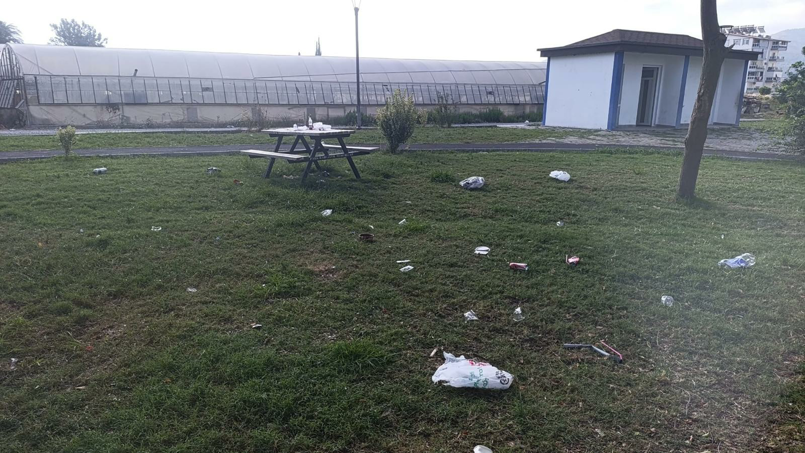 76F54E97 8Df7 43A6 Bc54 E49746705E27