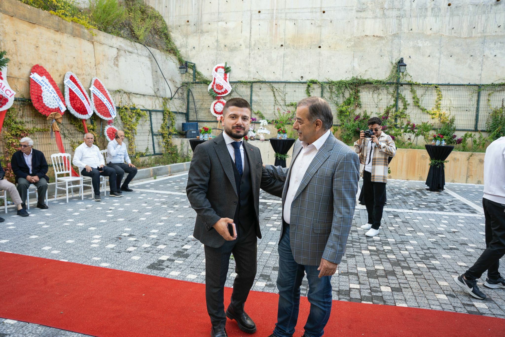 Ecb3A294 119C 49Da Bd16 594063B8Bdc6