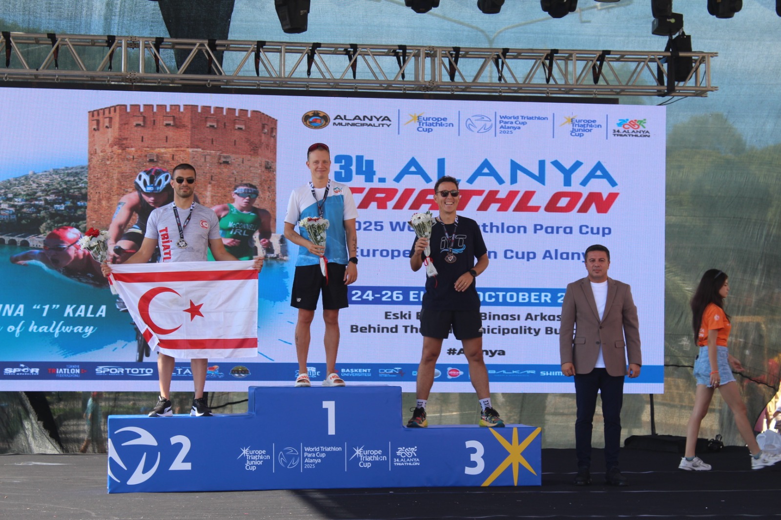 M E T İ N İ Ç İ4