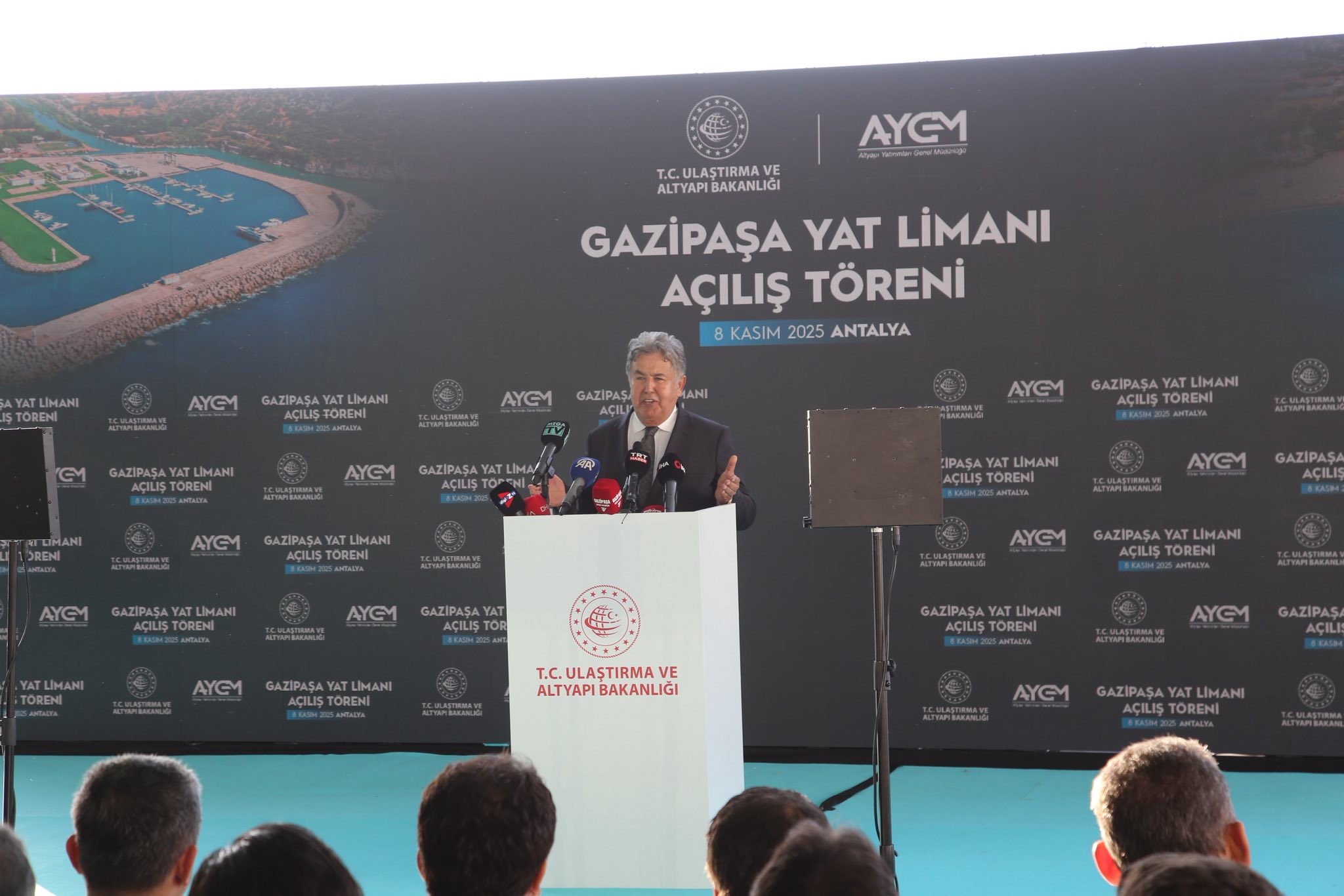 579073232 1262275799261281 685305407628134561 N