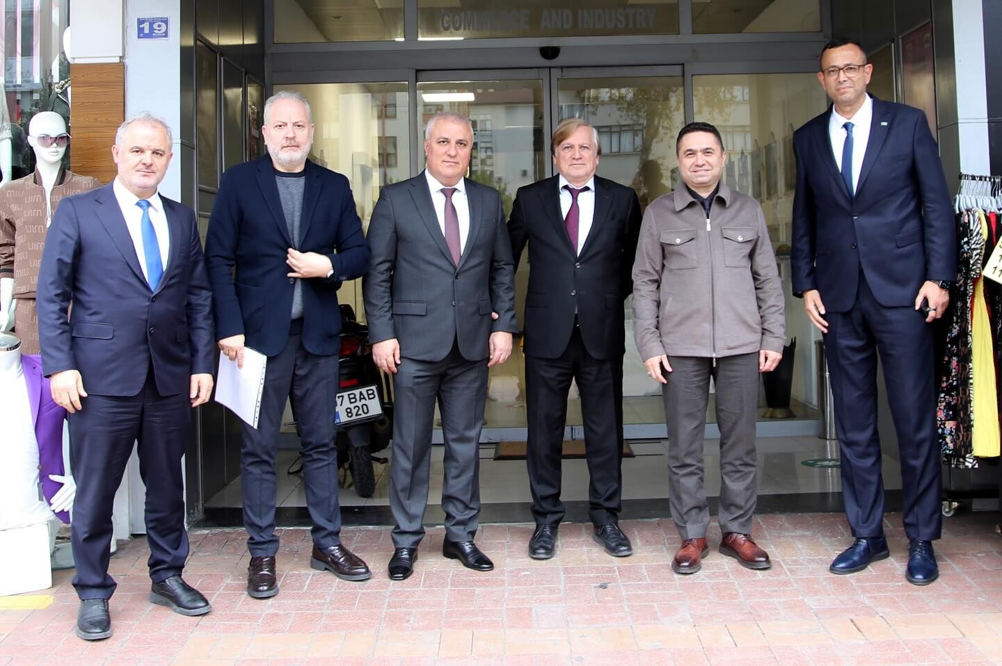 605468363 18031509527753840 7452119422948023306 N