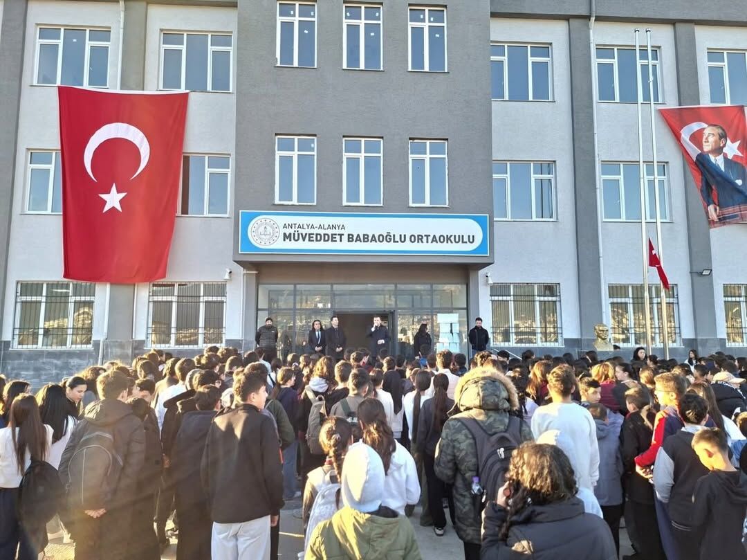 Hayırsever Devlet Işbirliği Ile Tamamlanan Ve Fiilen Eğitim Öğretime Başlayan 24 Derslikli Müved (7)