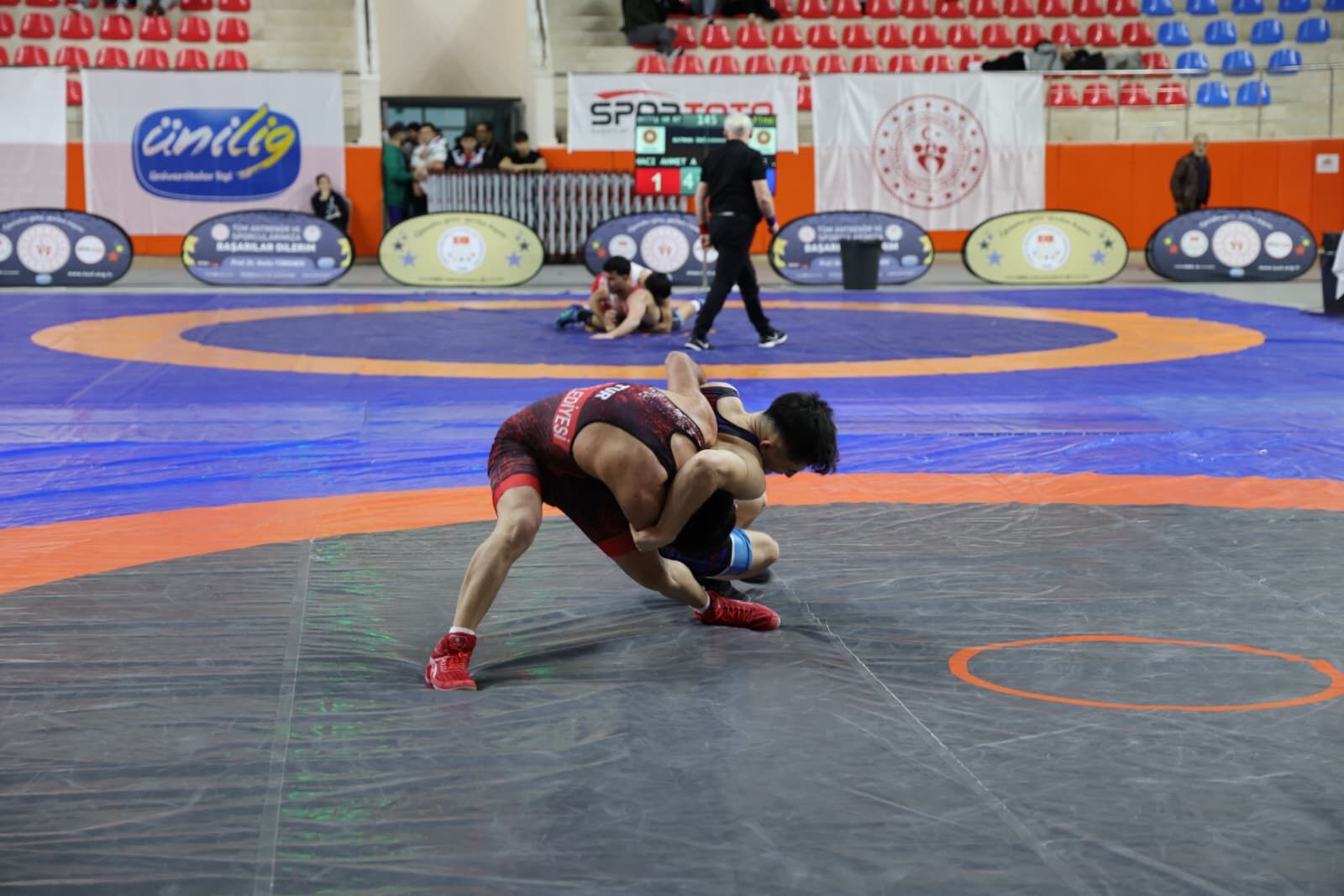 Bb50194A Bb88 4114 8E9C 29F48Daed2Cd