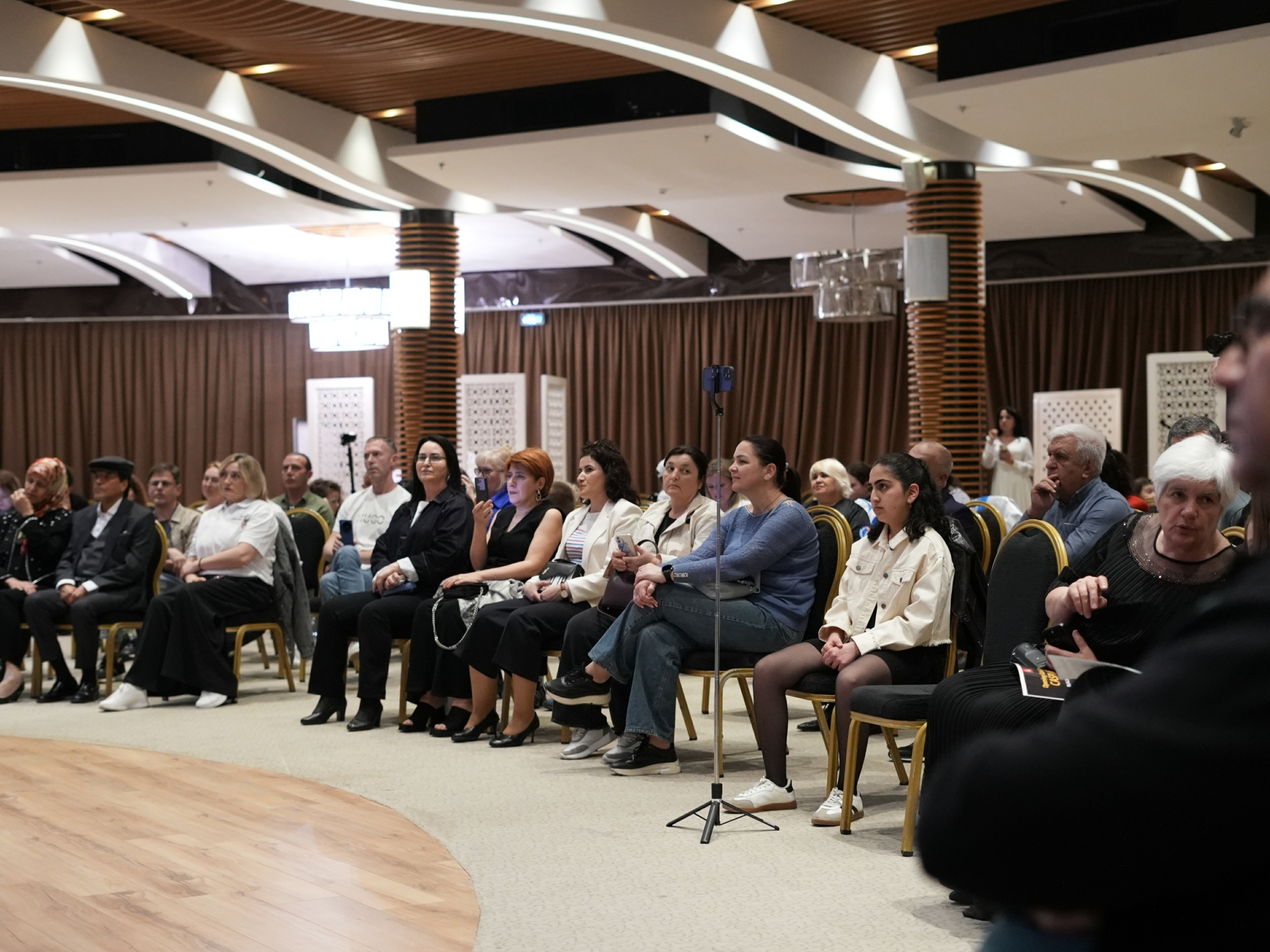 260D475B F3Bf 4A32 8D7B Ddc92C028Ebb