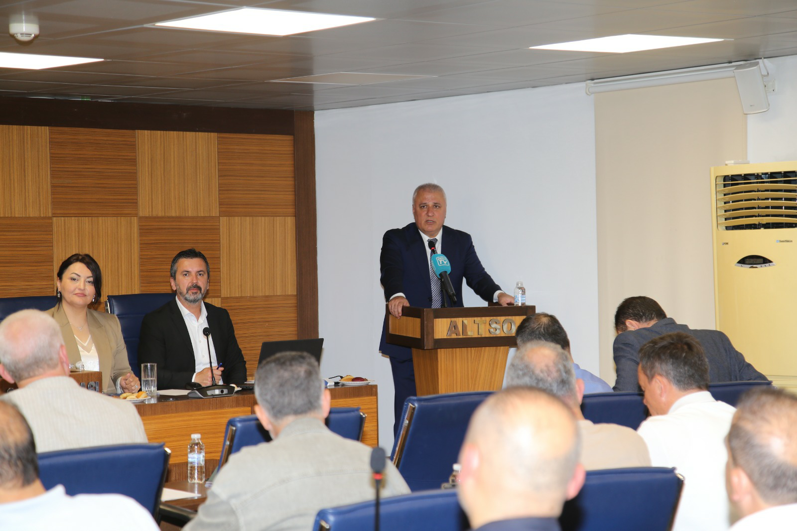 7A1A1609 8485 4616 B988 3Edf8B253D69