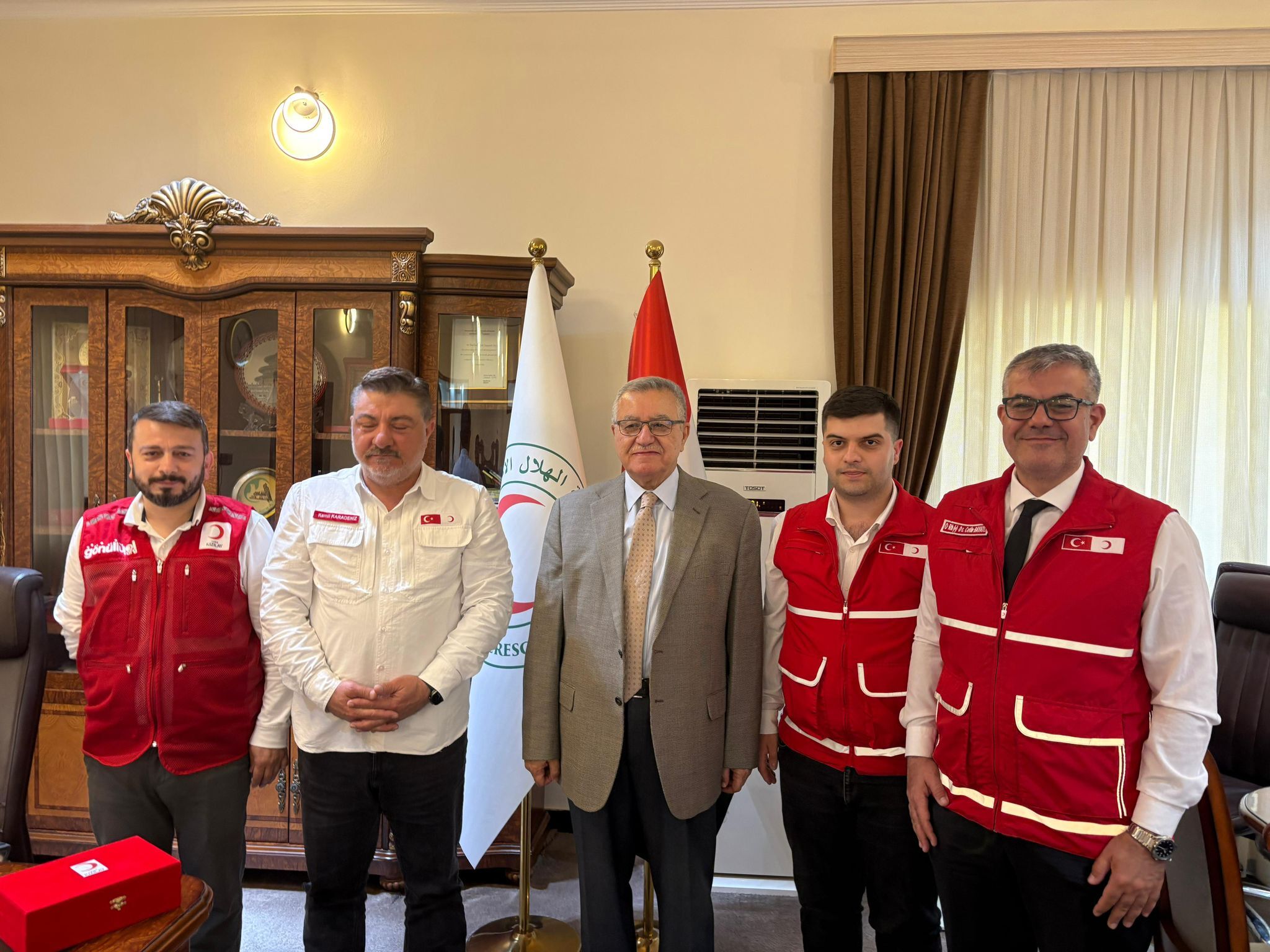 Alanyalı Kızılay Heyeti Irak’ta Kurban Operasyonunu Yerinde Takip Etti