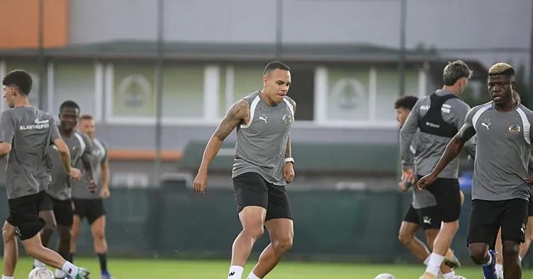 Alanyaspor’un Bu Akşamki Rakibi Kocaelispor!