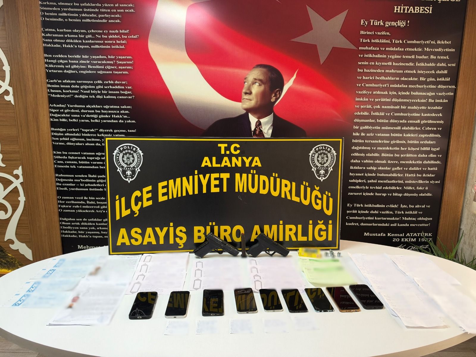 Alanya'da Sipariş Götürürken Kaçırılıp 15 Milyon Euro'luk Senet İmzalattılar!